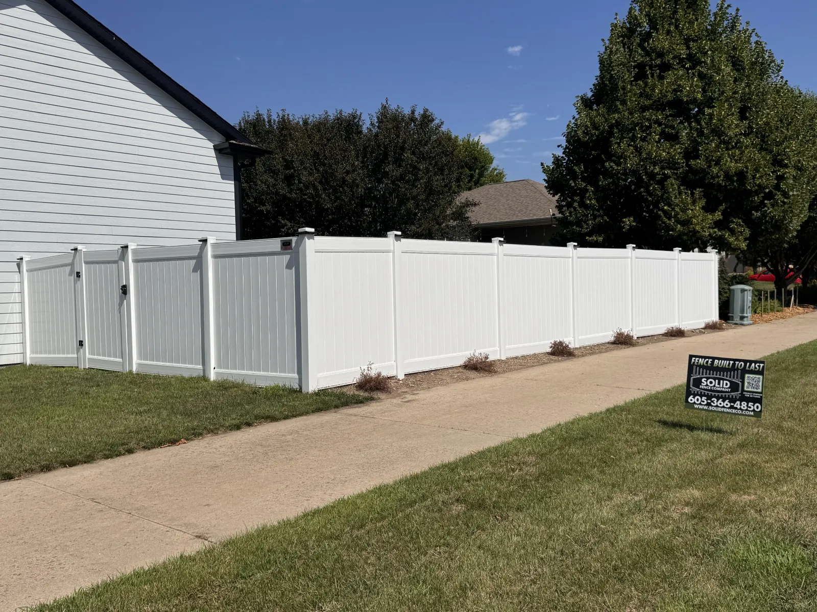 Vinyl fence